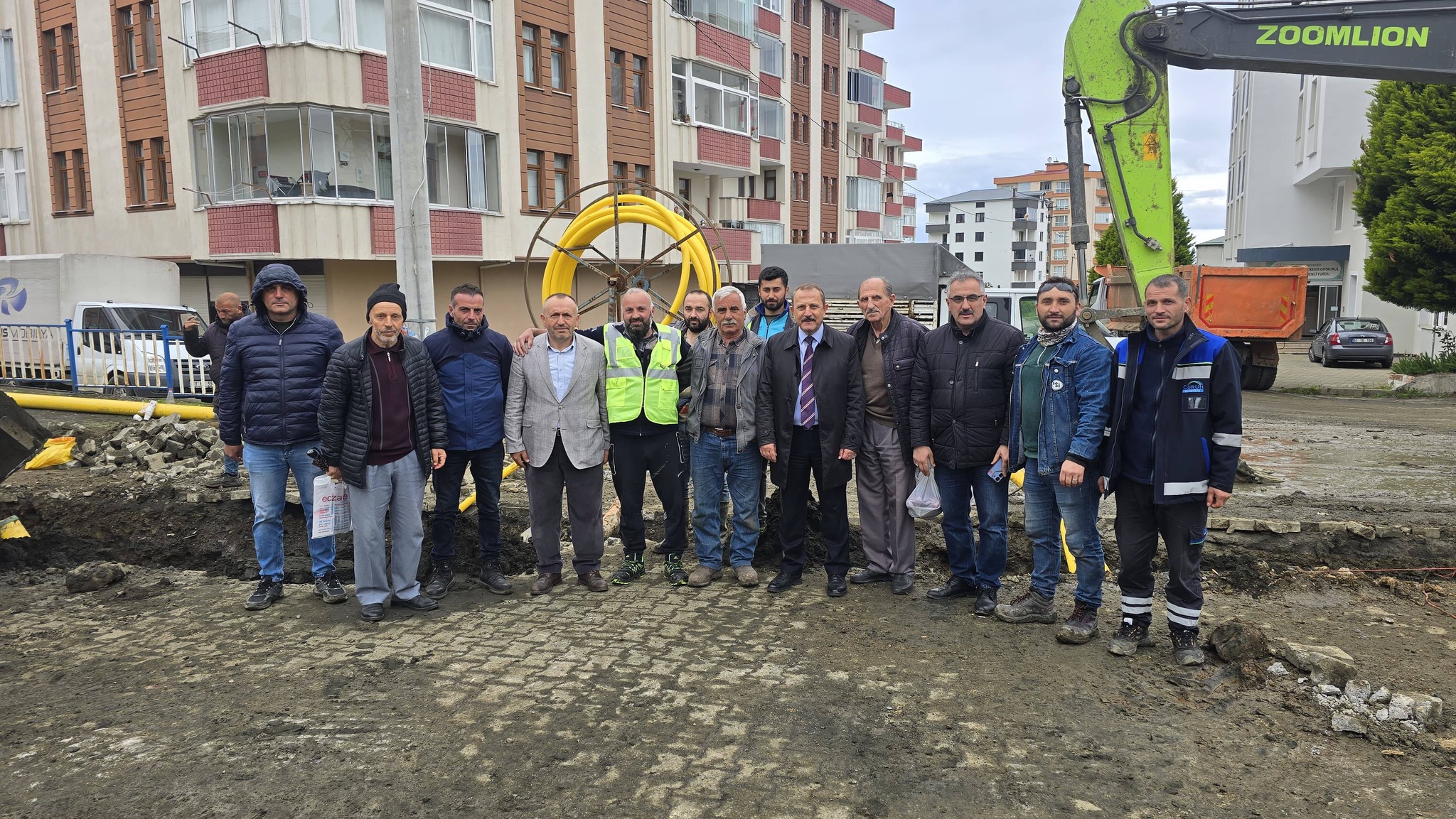 Hizmete devam